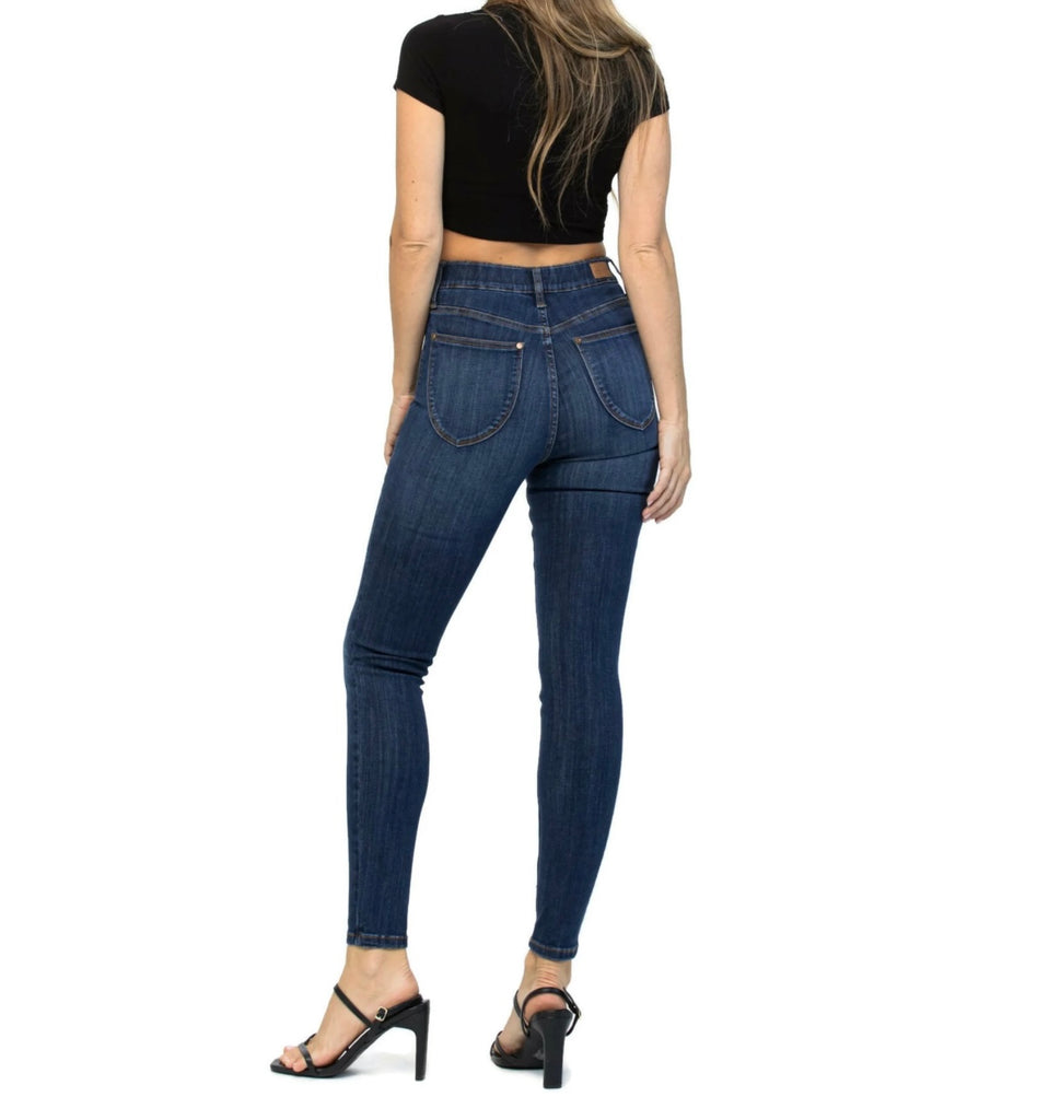 Judy Blue Pull on Jeans