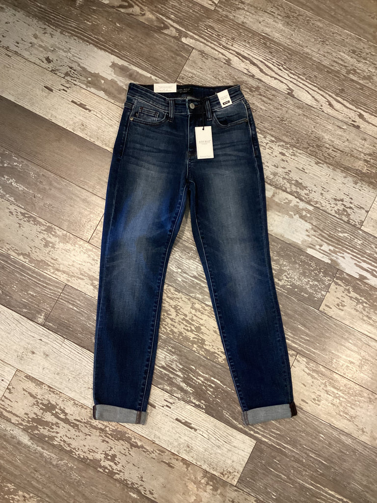 Judy Blue Mid Rise Slim Fir